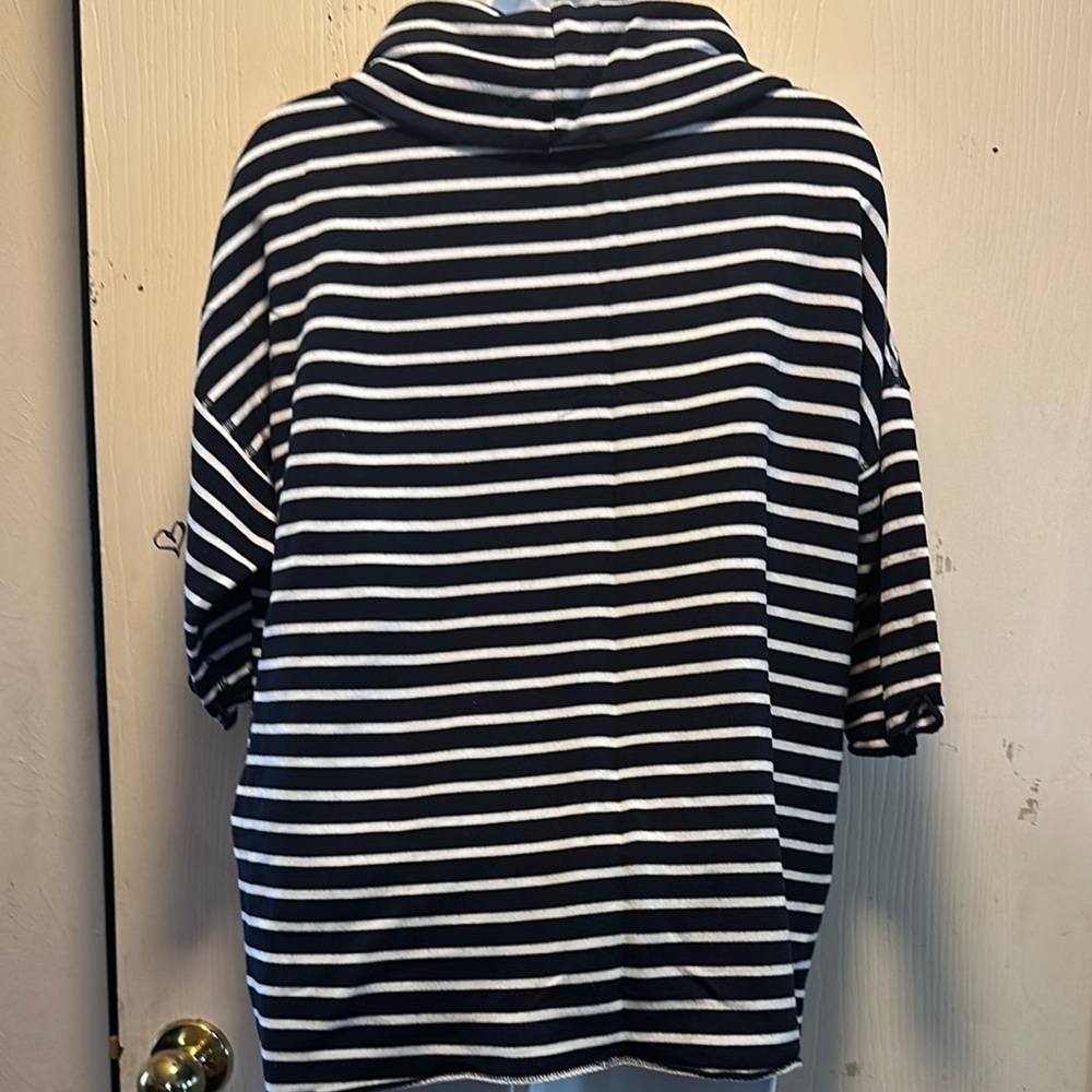 Gap M Petite Black & White Striped Roll Neck Top - Relaxed Fit, Short Sleeve - Picture 6 of 12